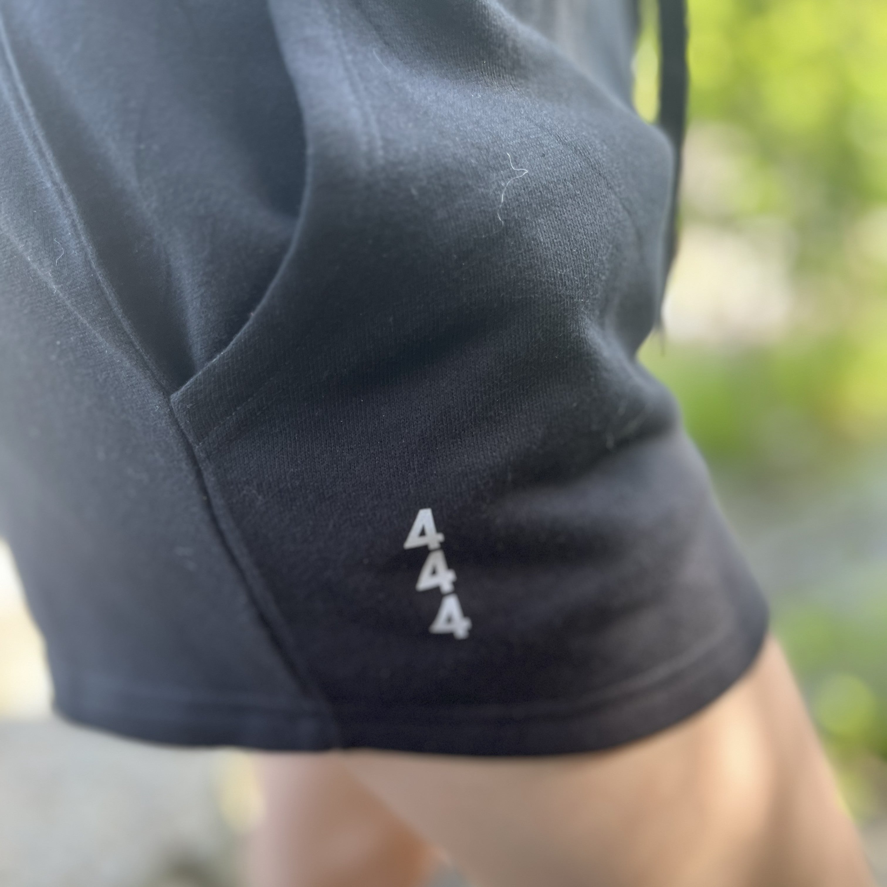 444 Eclipse Shorts – Soft Frequencies™ in Hz 432