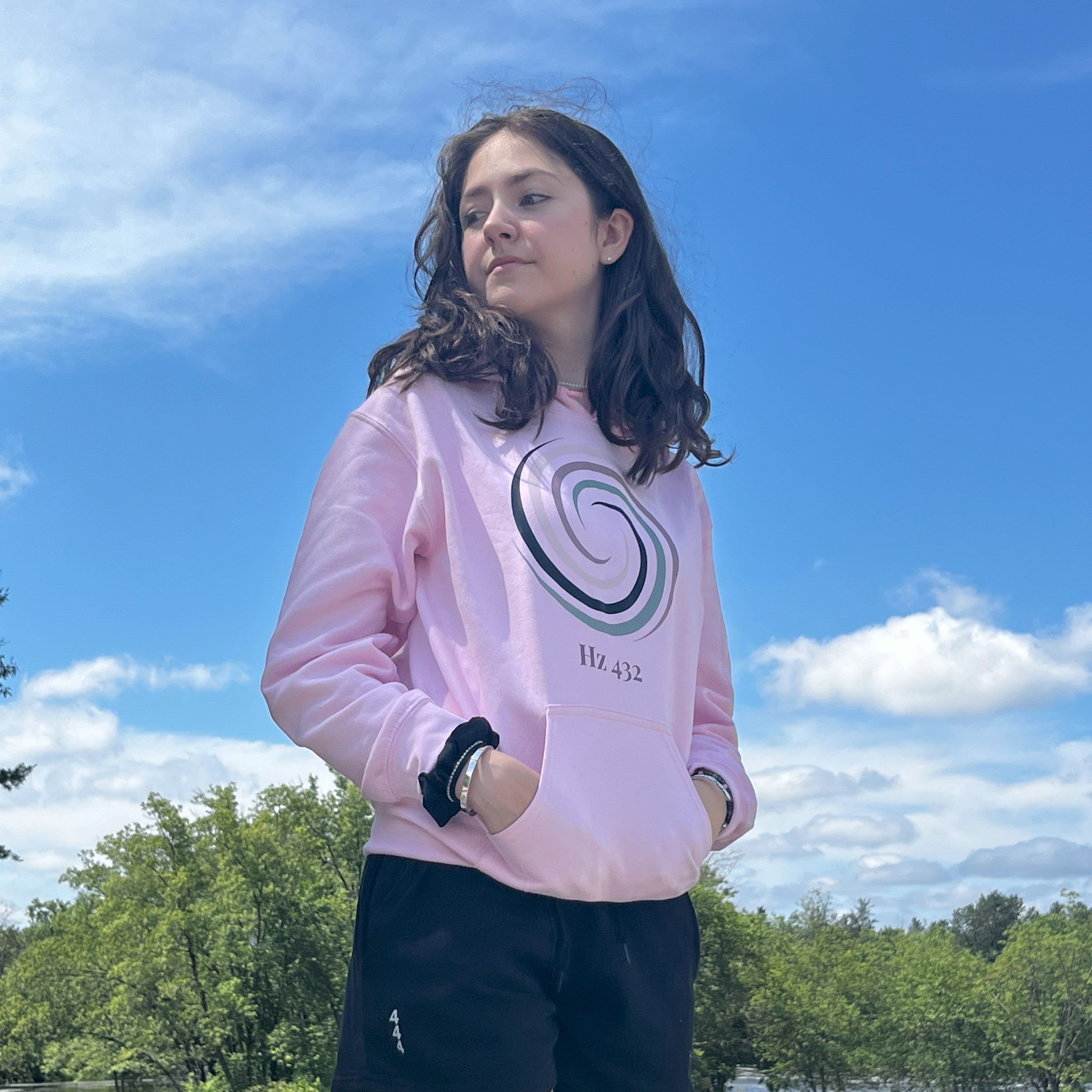 SōFre Aura Spiral Hoodie – Set at 432 Hz